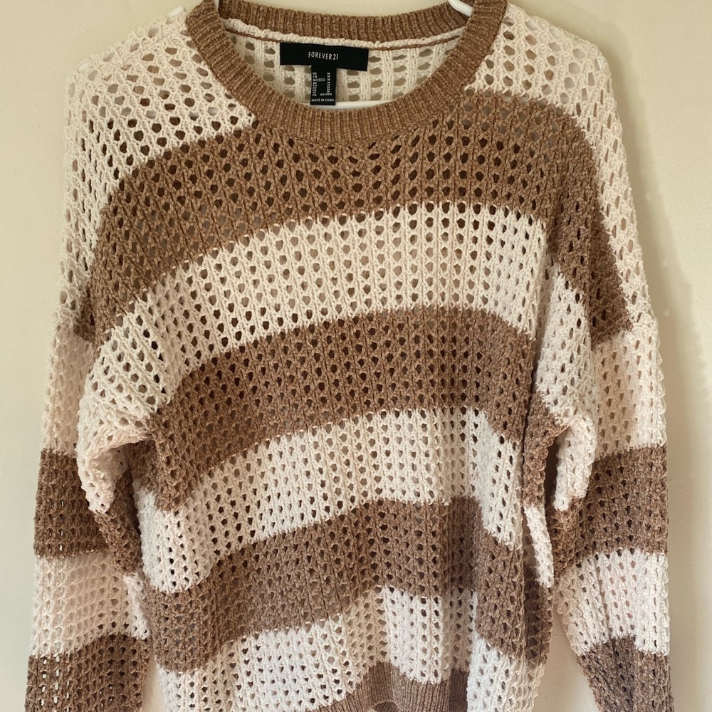NWOT Forever 21 Sweater